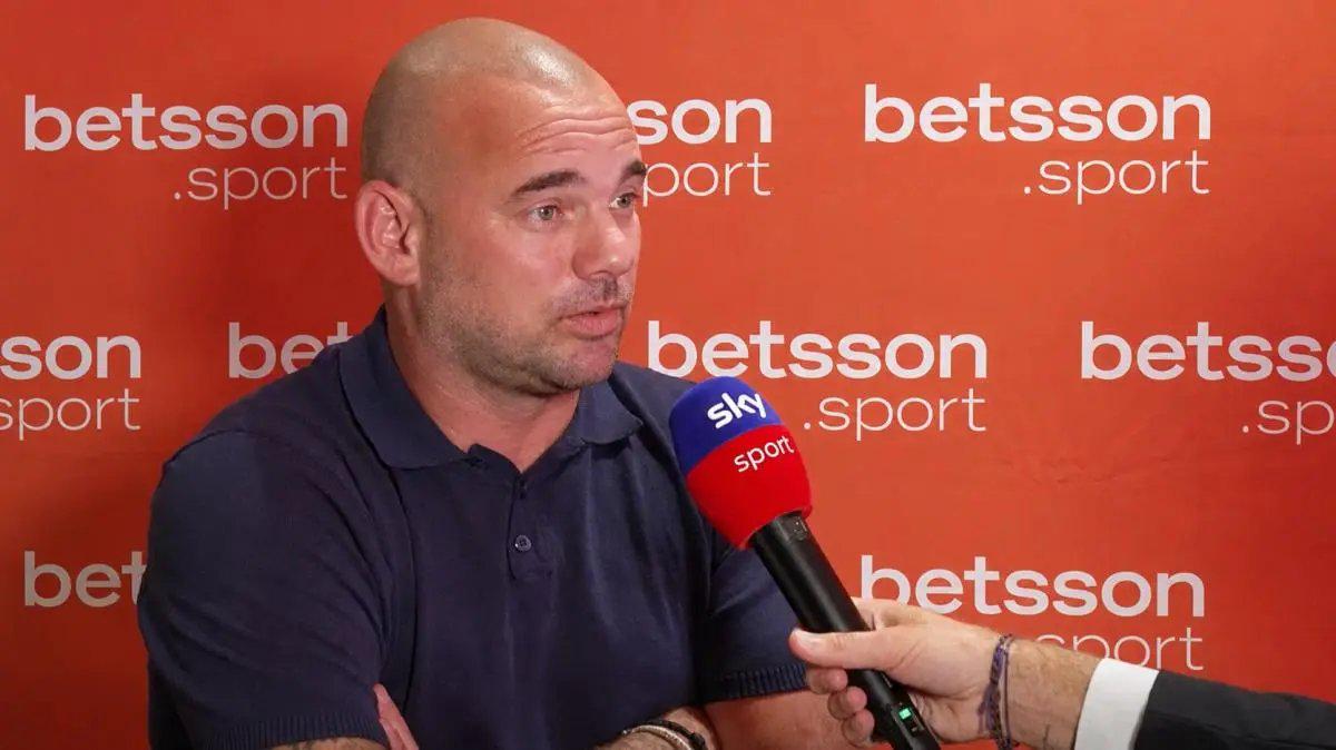Góc Nhìn HI88: Sneijder: Mourinho năm đó gọi 3 cuộc điện thoại liên tiếp để thuyết phục tôi gia nhập Inter